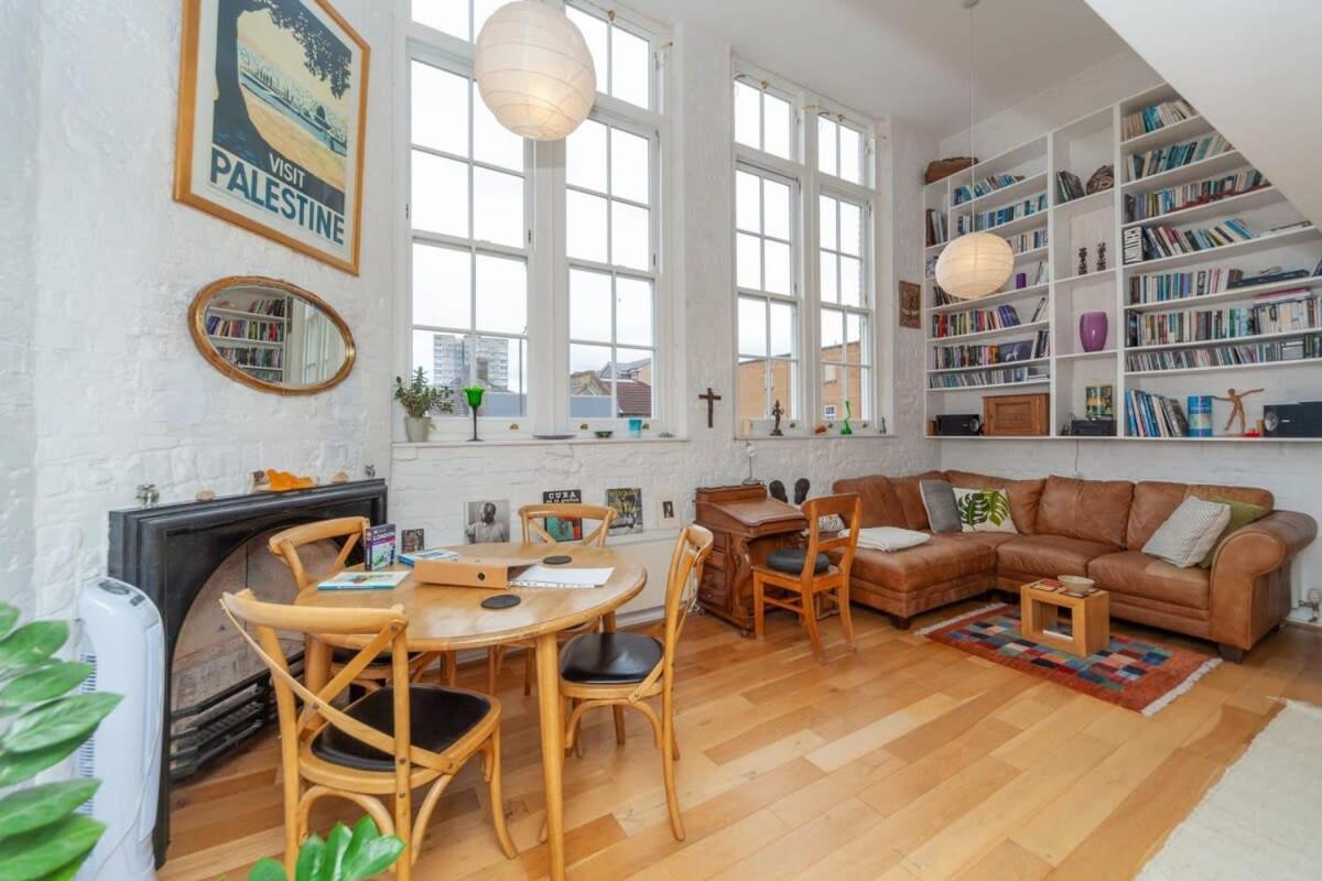 Charming 1 Bedroom In Old School House Lejlighed