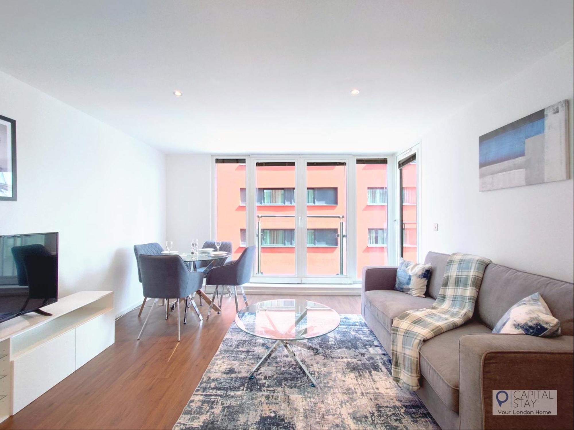 Deluxe One Bed By Excel & O2 Appartement Londen