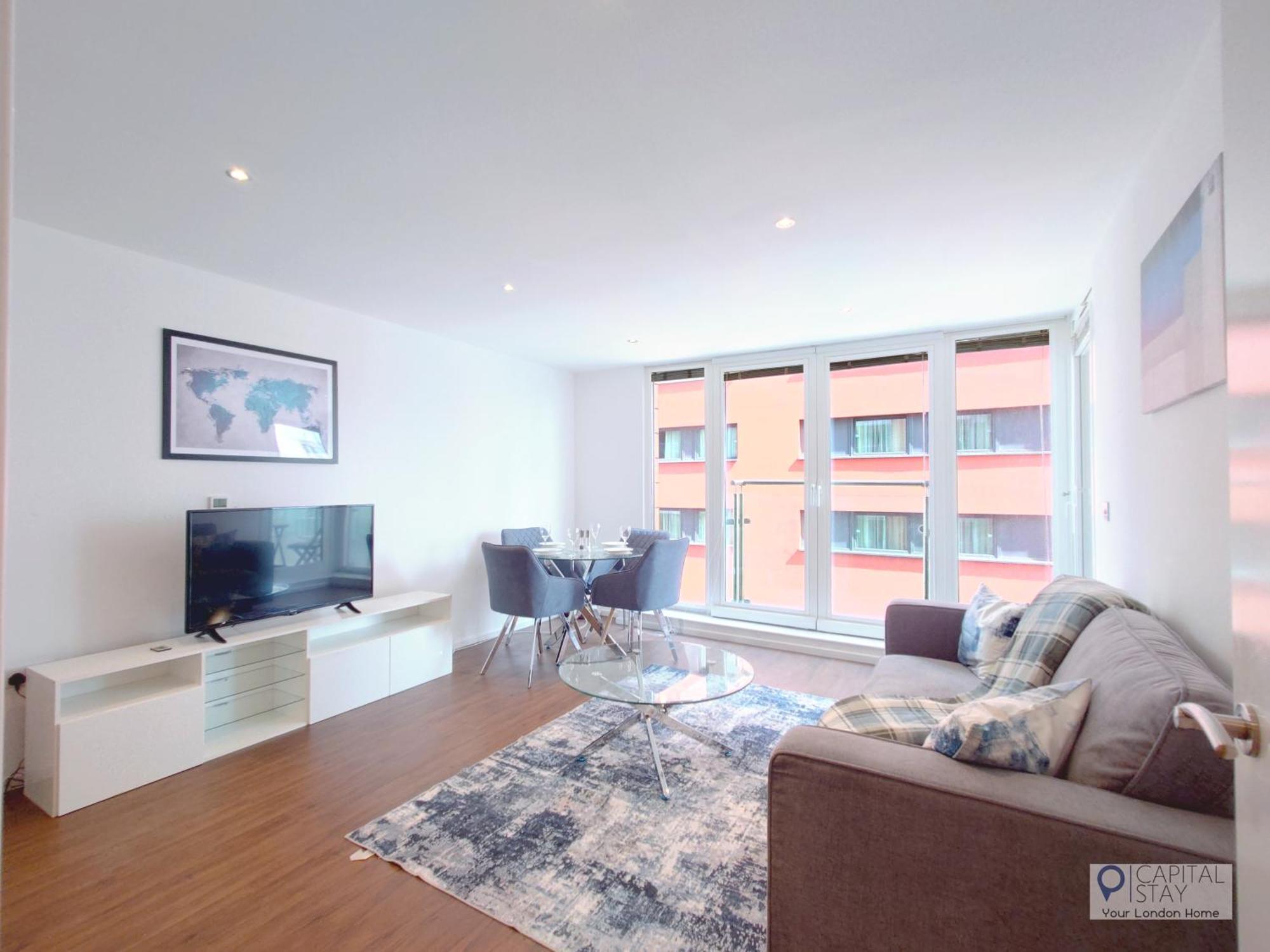 Deluxe One Bed By Excel & O2 * Londen