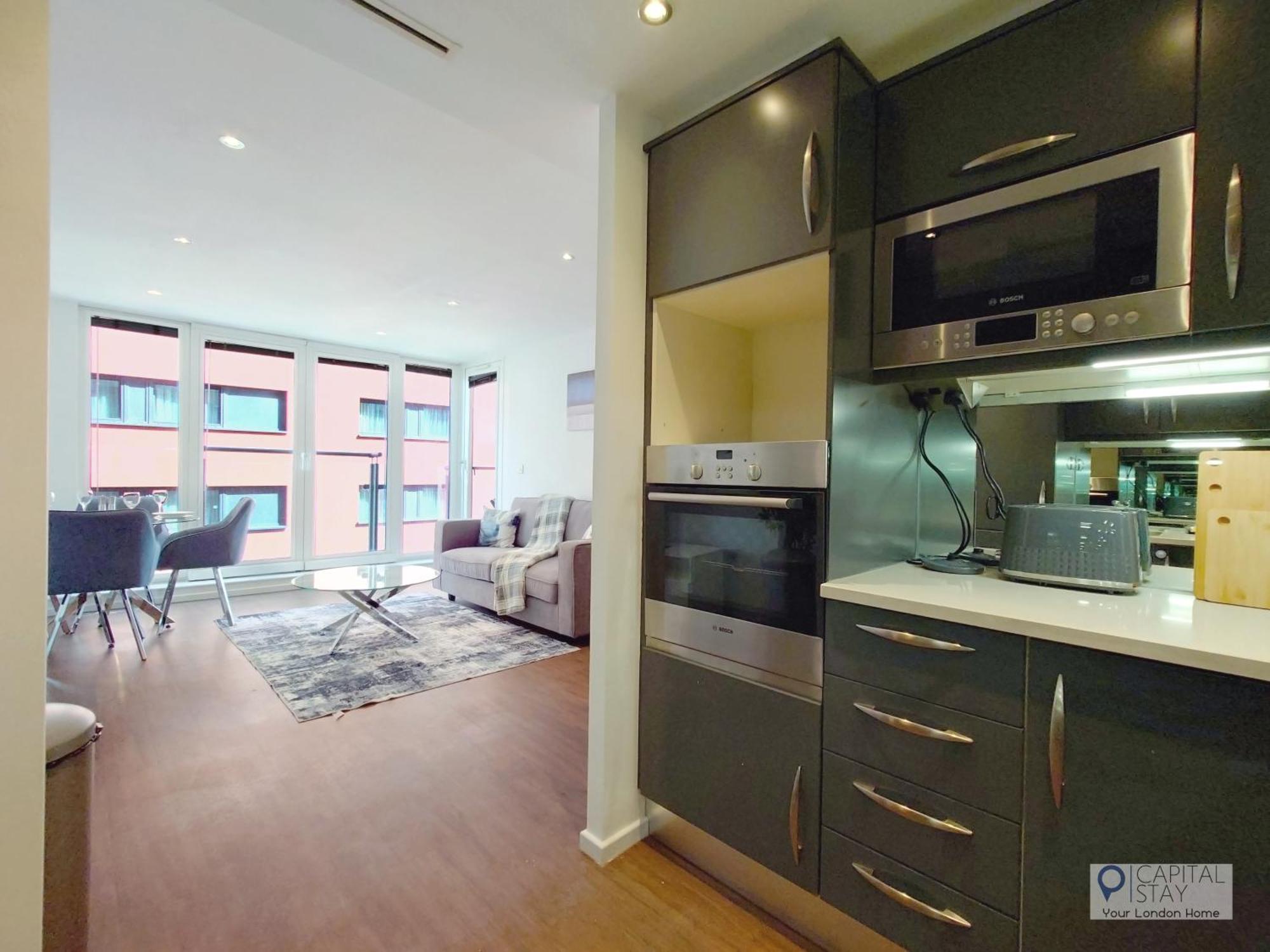 Deluxe One Bed By Excel & O2 Londen