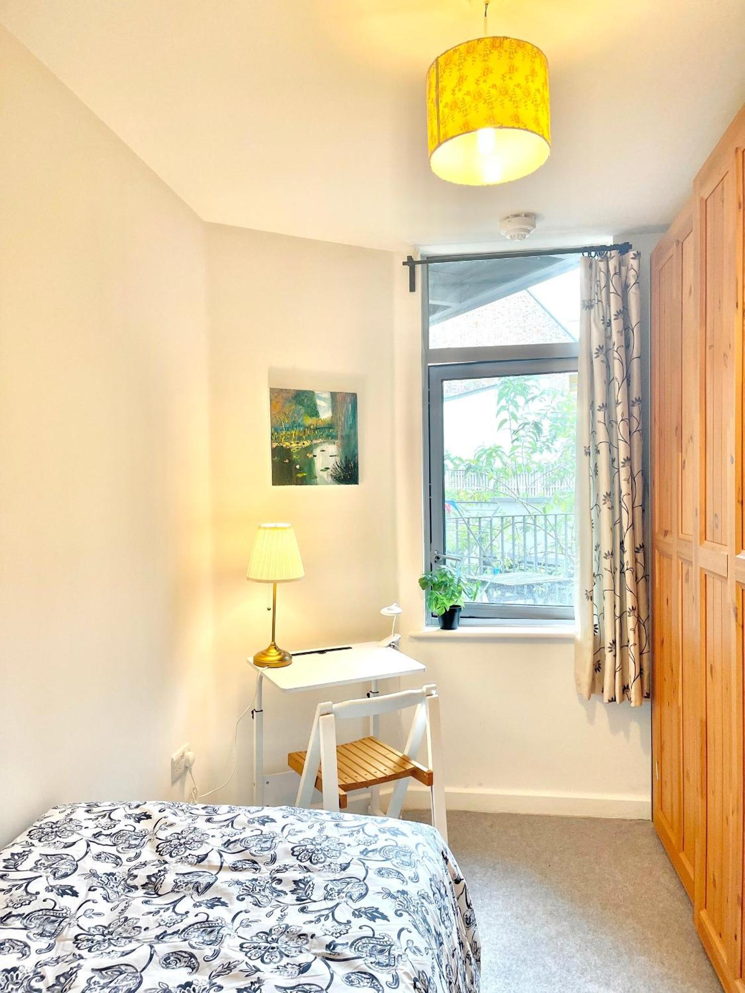 Lägenhet Modern Patio Flat Close To Tower Bridge