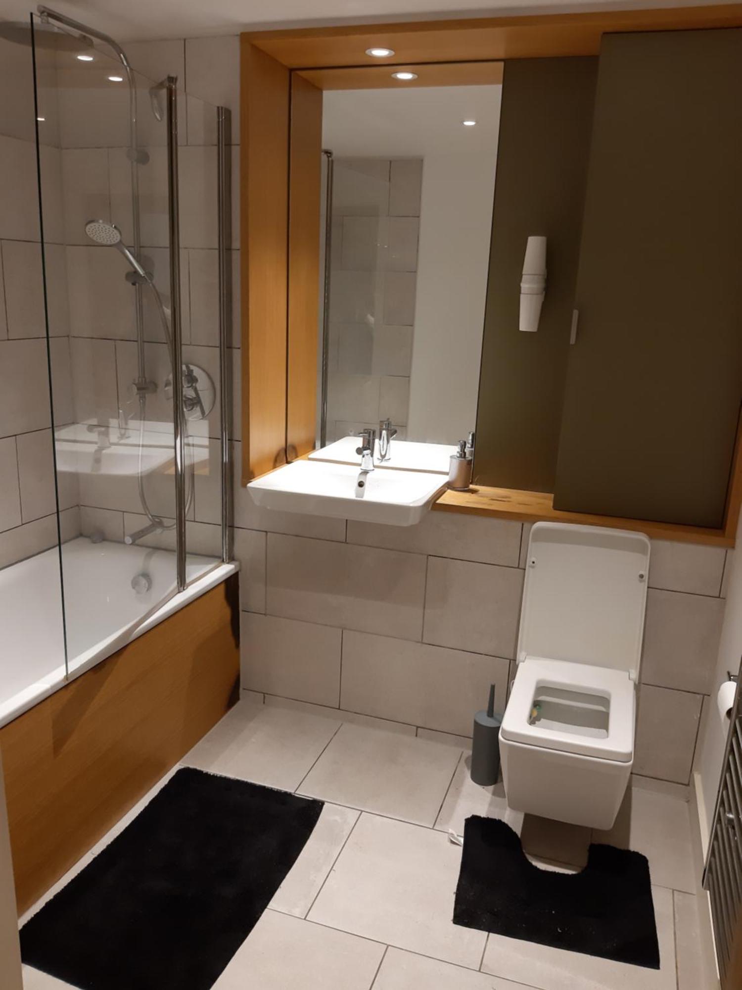 Apartment-newham-sleeps2-balcony-89ws Lägenhet