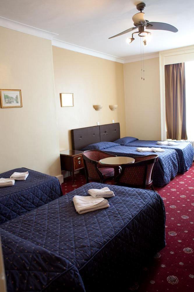 Hotel Rose Court