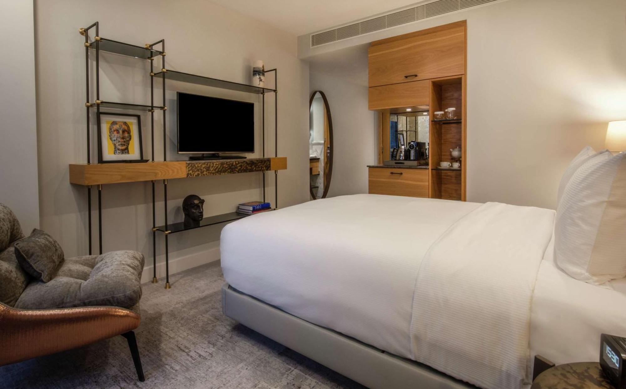 Hotell Lincoln Plaza London, Curio Collection By Hilton 4*