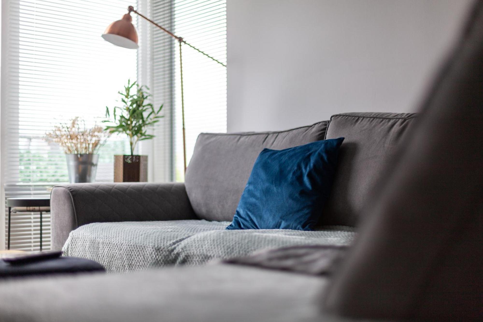 Stylish Chic Retreat: 1-bed, Near Canary Wharf Londen