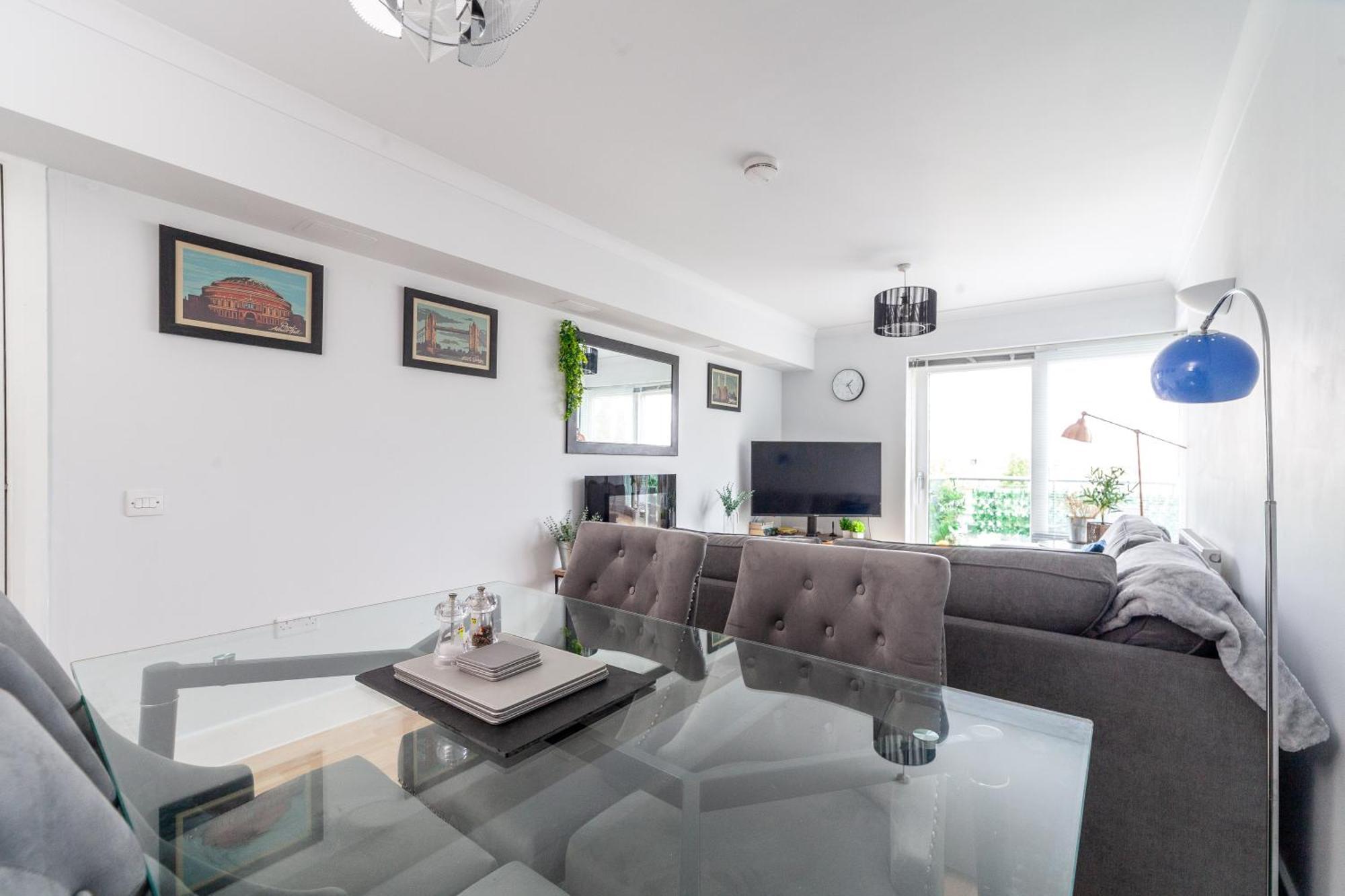 Appartement Stylish Chic Retreat: 1-bed, Near Canary Wharf Londen