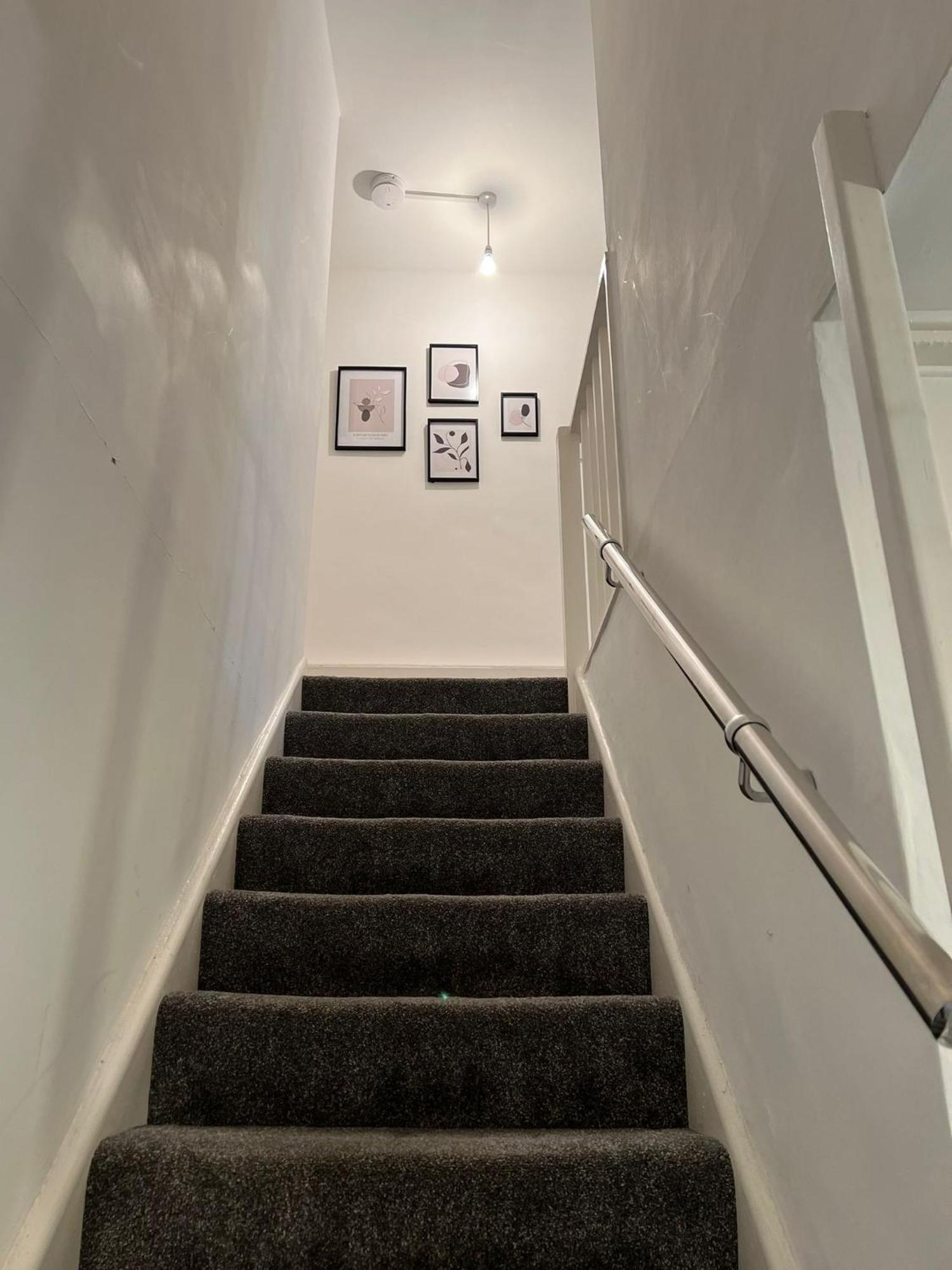 Appartamento 2 Bed Flat In Canary Wharf Londra