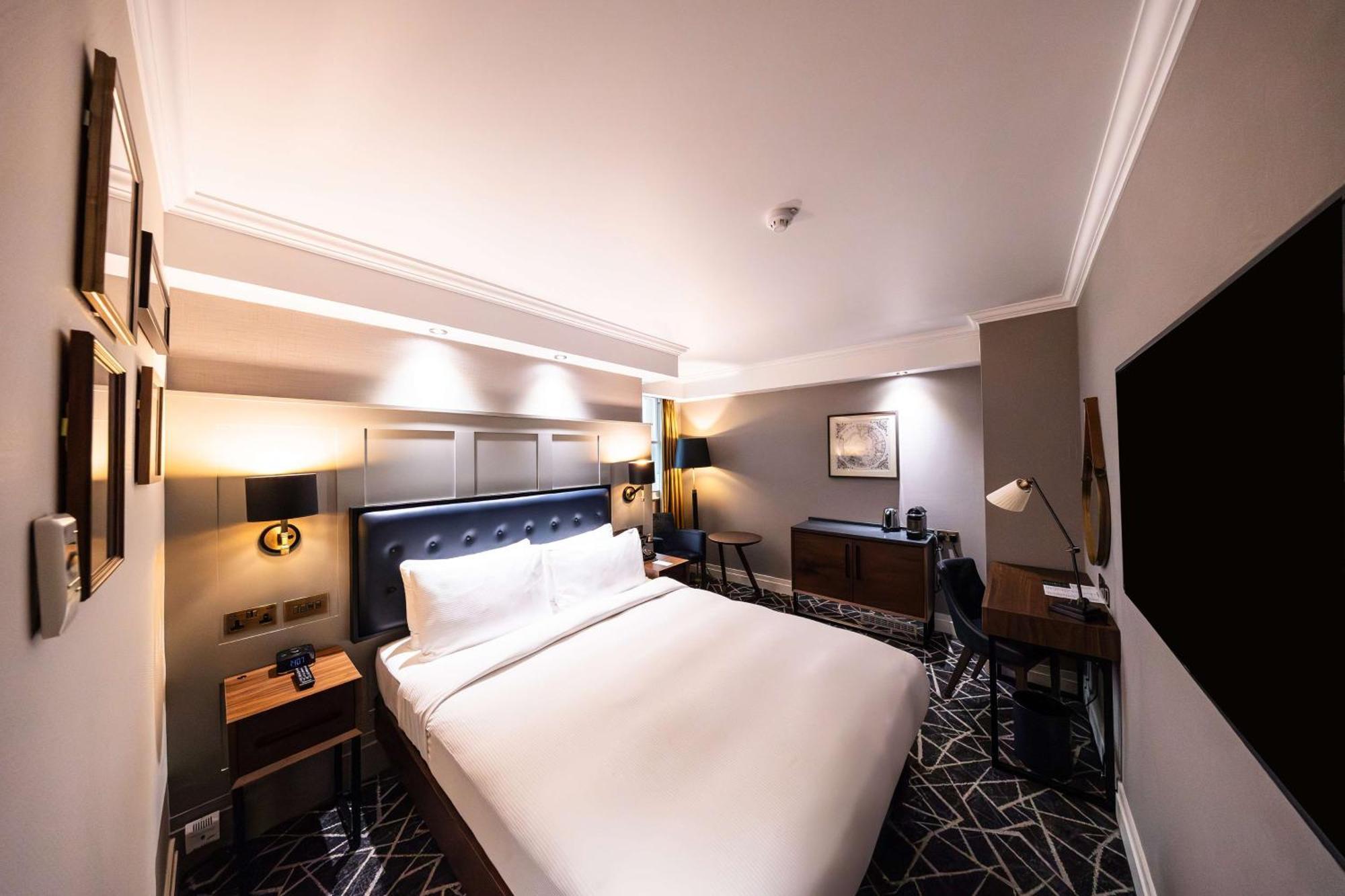 100 Queen's Gate London, Curio Collection By Hilton 5*