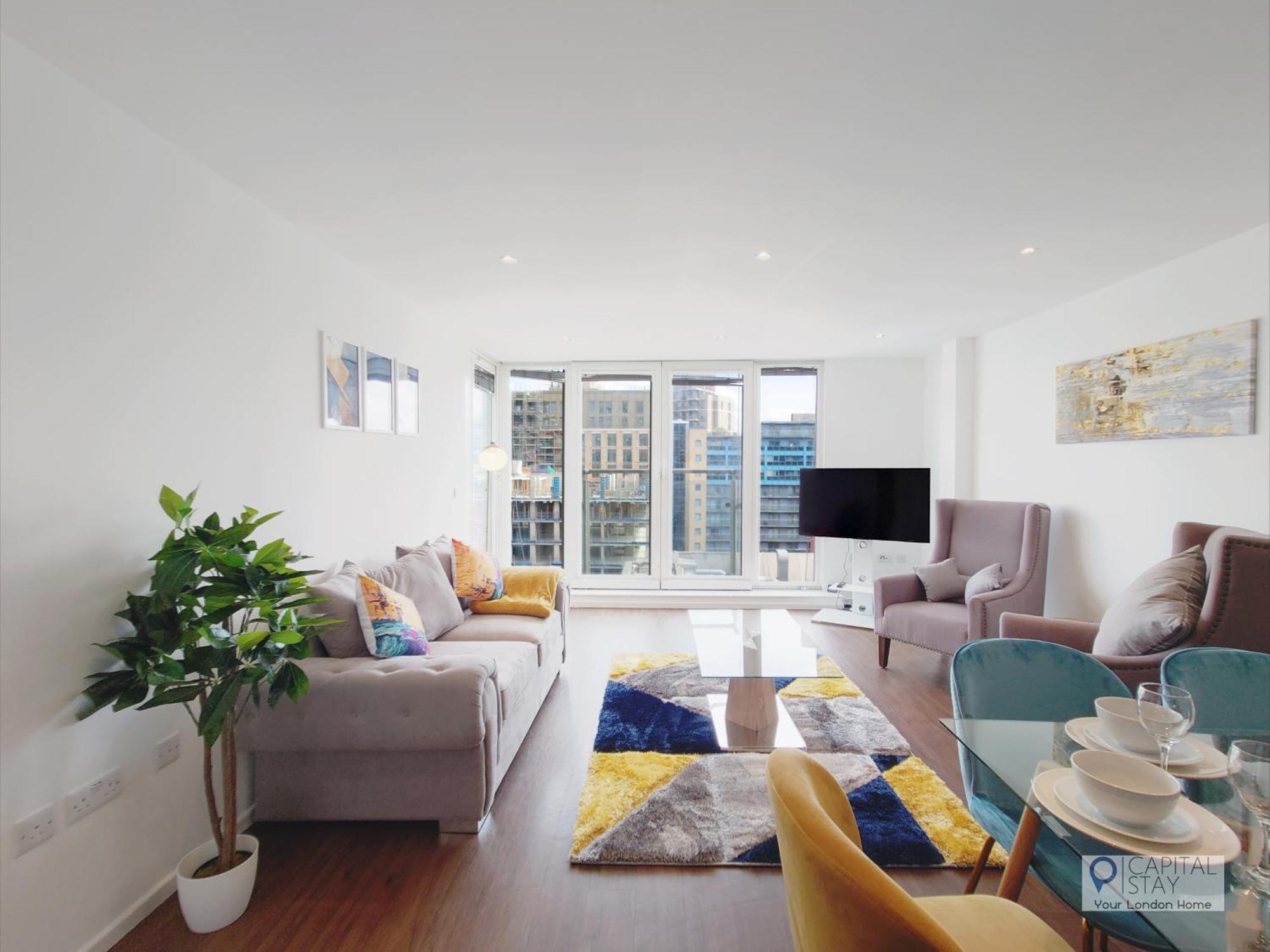 Deluxe Two Bed By Excel & O2 * Londen