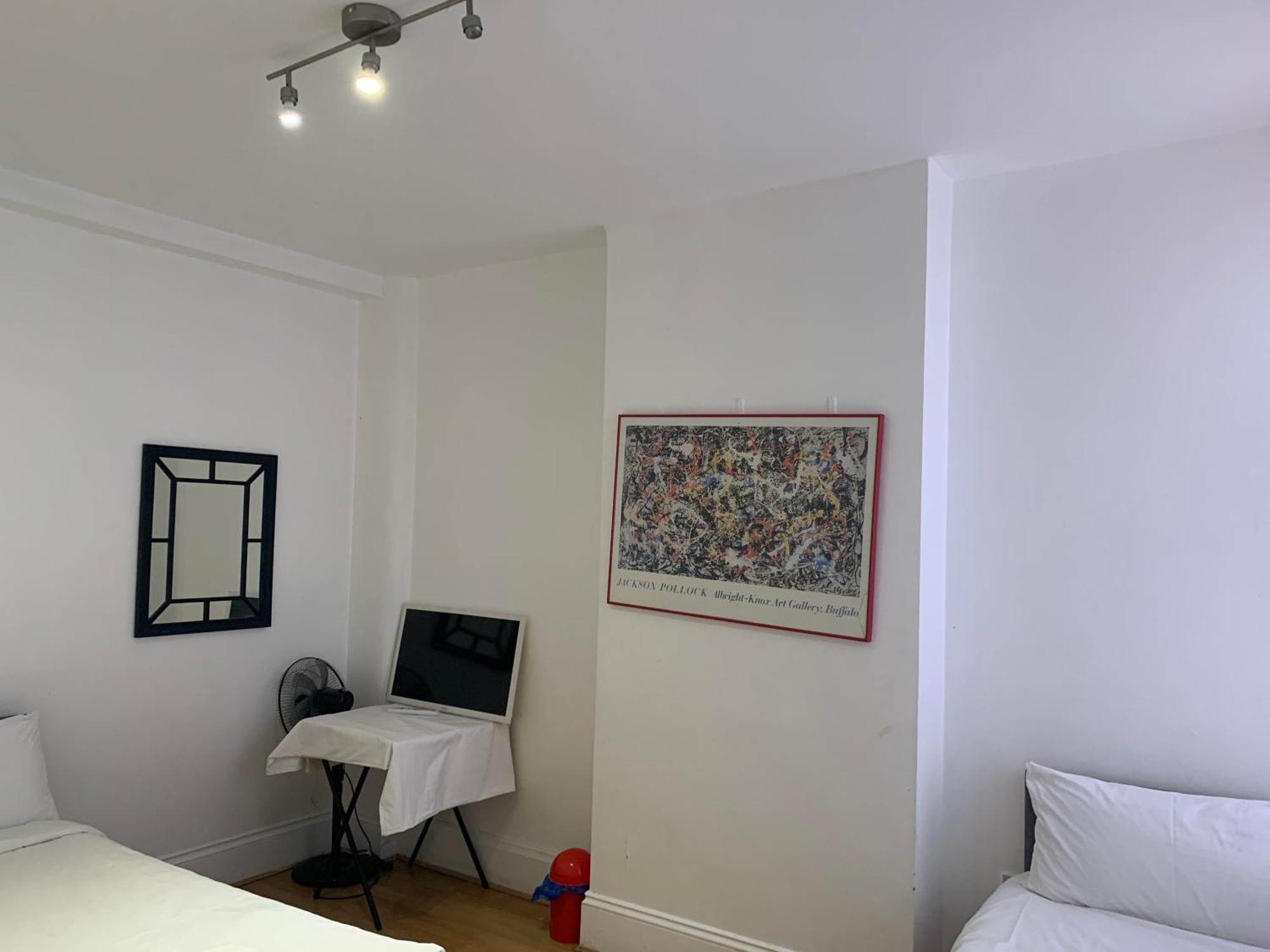 Brick Lane Hotel 2*