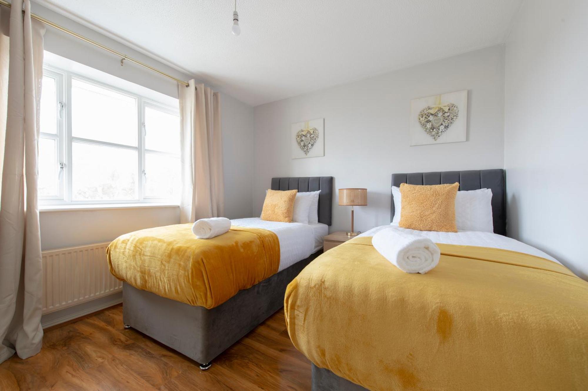 Lovely 2 Bedroom With River & View Appartement