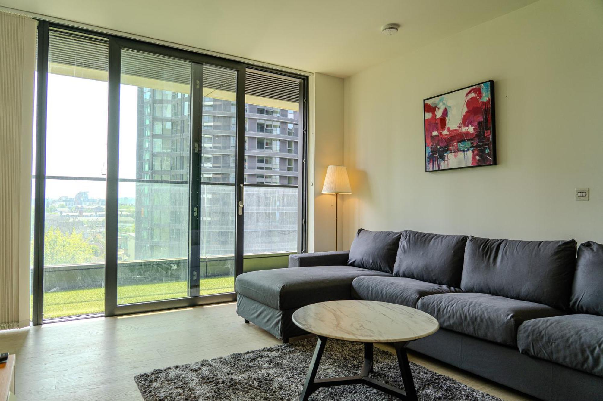 Luxury Balcony Apartment, Canary Wharf Lejlighed *