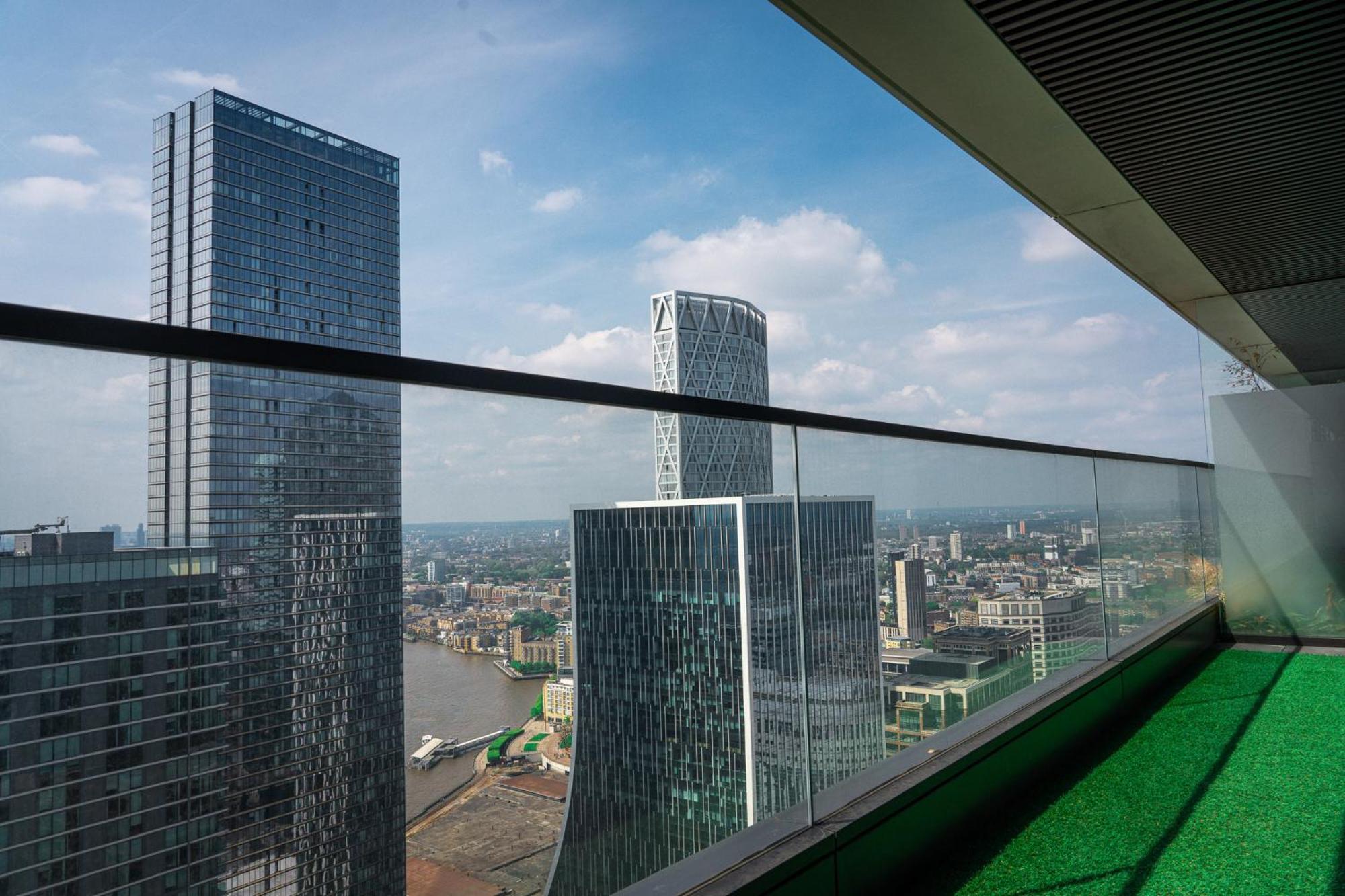 Lejlighed Luxury Balcony Apartment, Canary Wharf