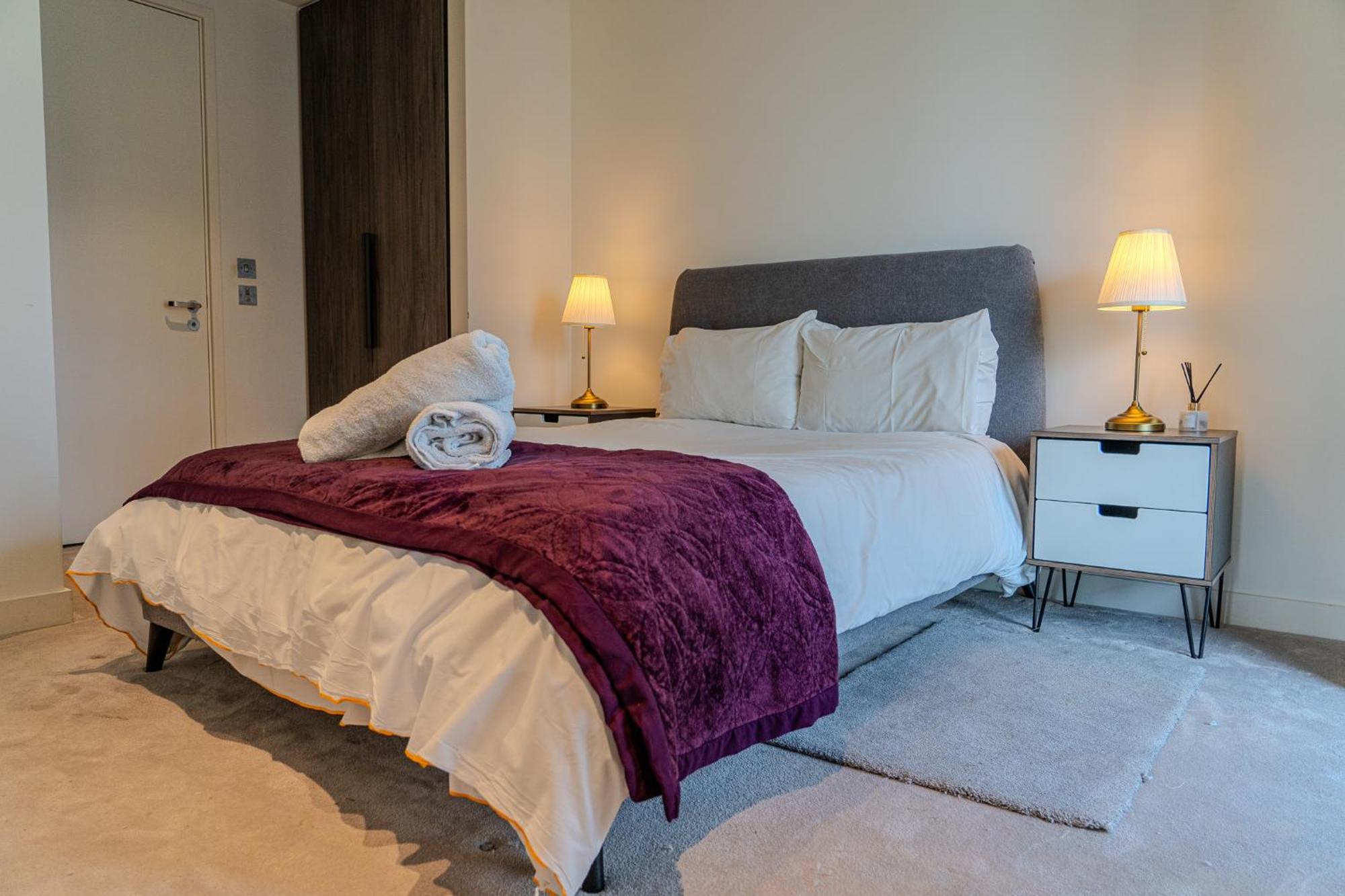 Lejlighed Luxury Balcony Apartment, Canary Wharf London
