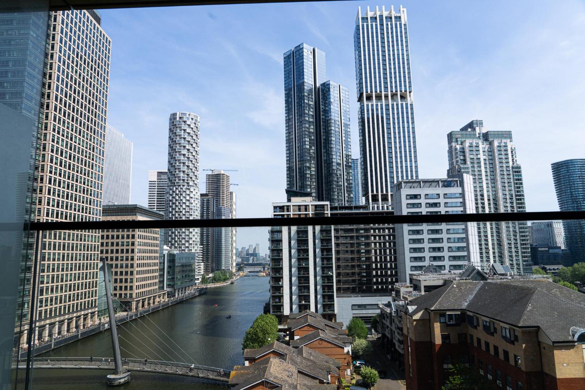 Luxury Balcony Apartment, Canary Wharf Lejlighed *