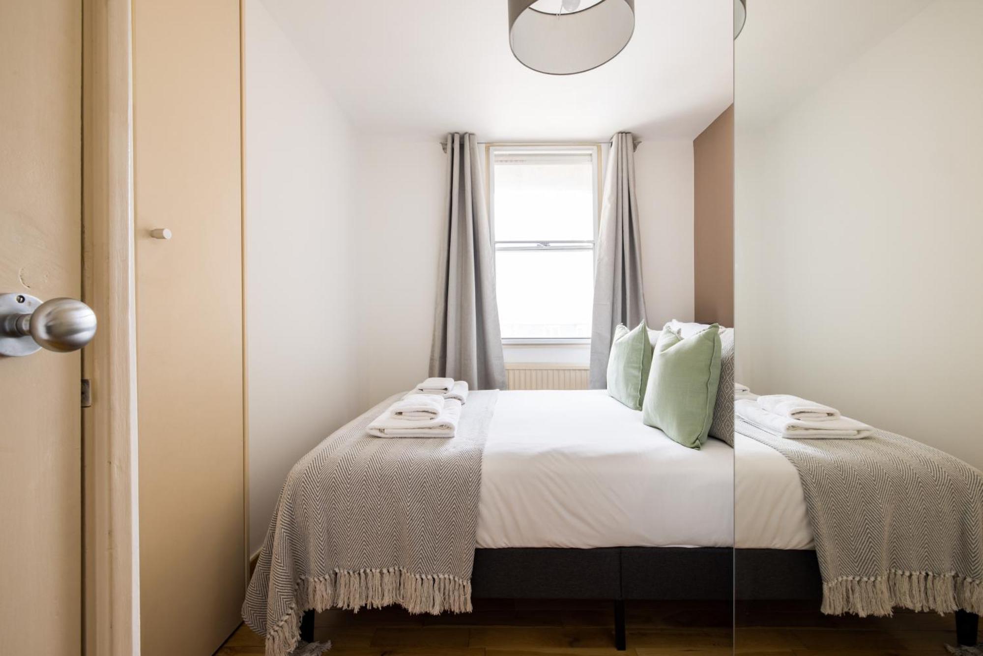 The Clerkenwell Apartment *