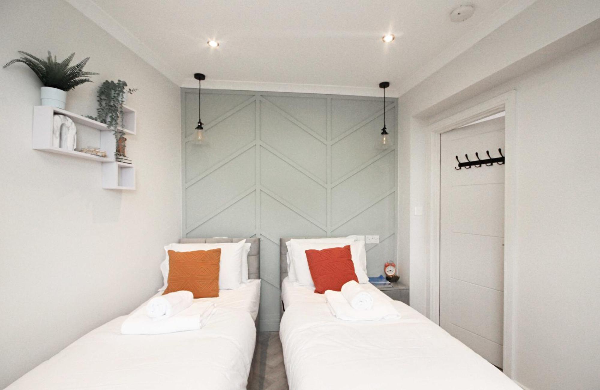 Appartement Rayan Heights Cosy 1 Bedroom Flat Sleeps 2 Perfect For Contractors Tourists Families - Free Parking *