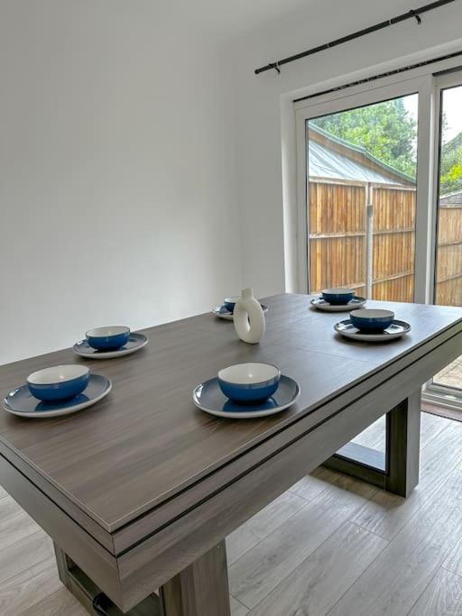 Lejlighed Comfortable In 3 Bed House *