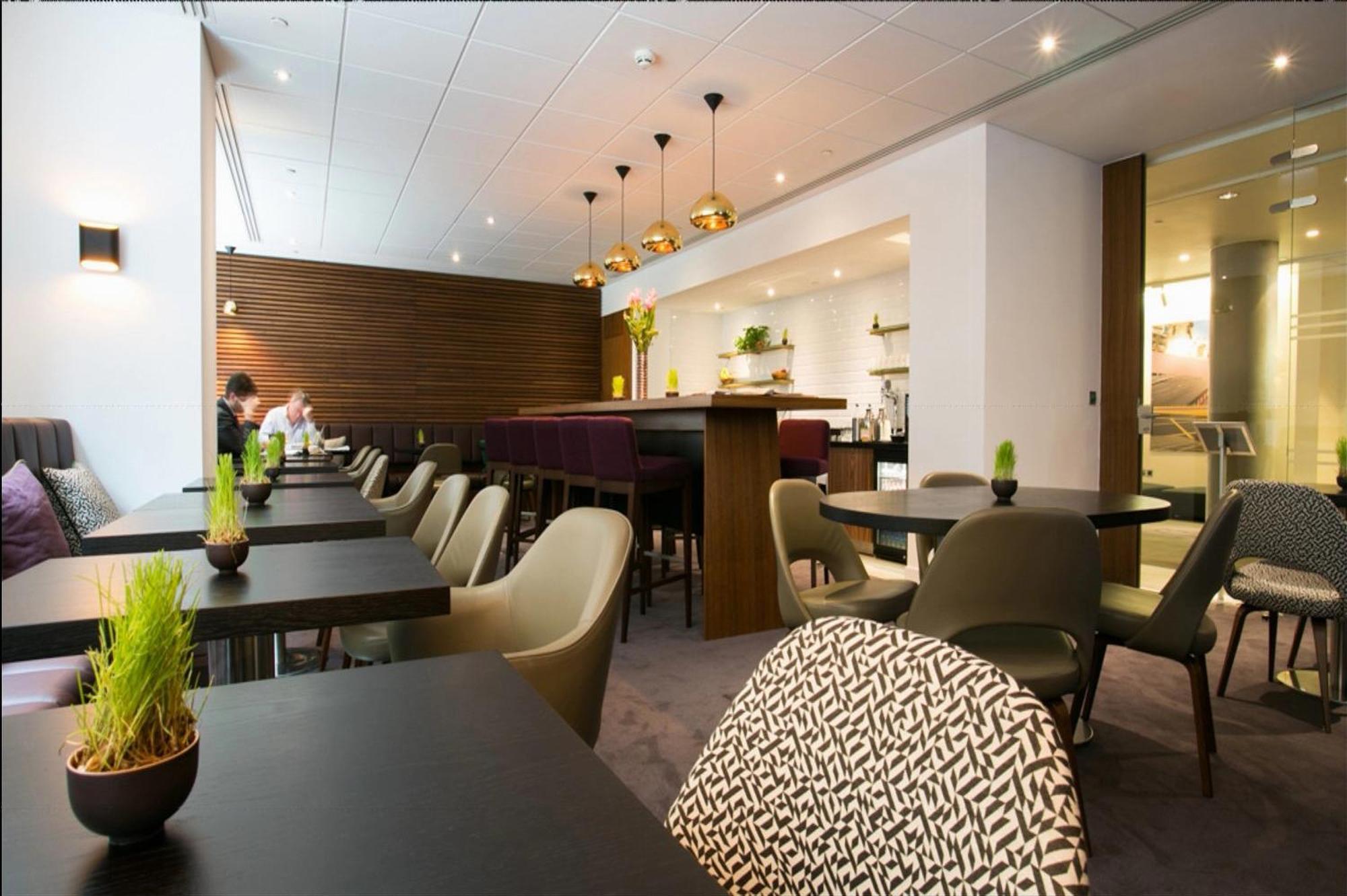 Hotell Doubletree By Hilton - Tower Of 4*