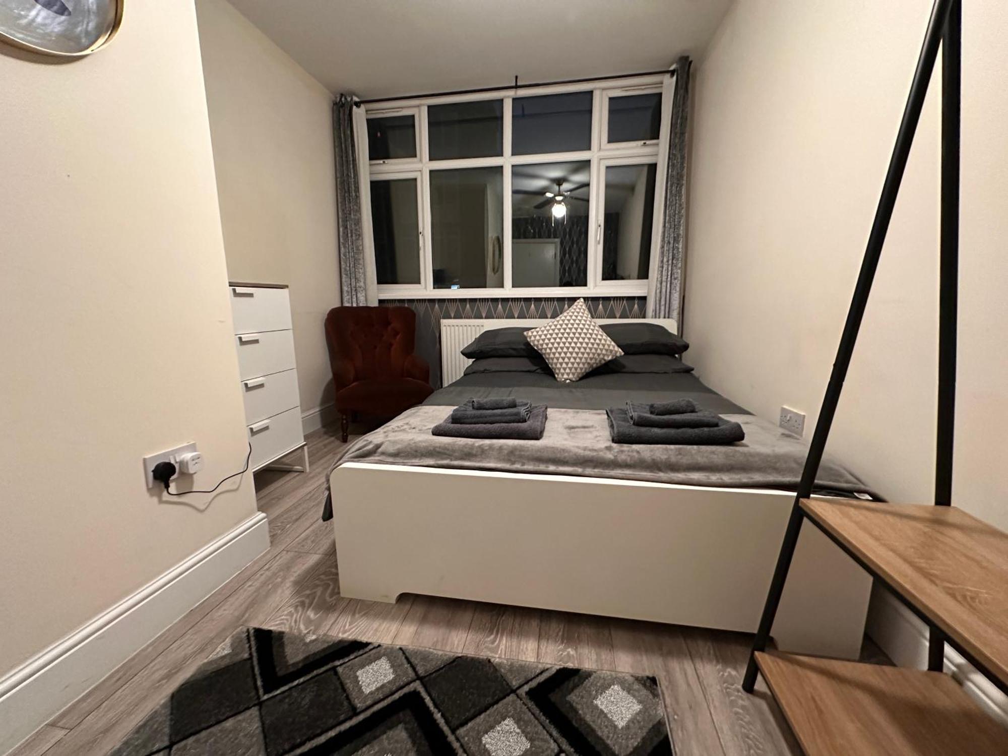 Hébergement de vacances 5 Bed 5 Bath / Brick Lane E1