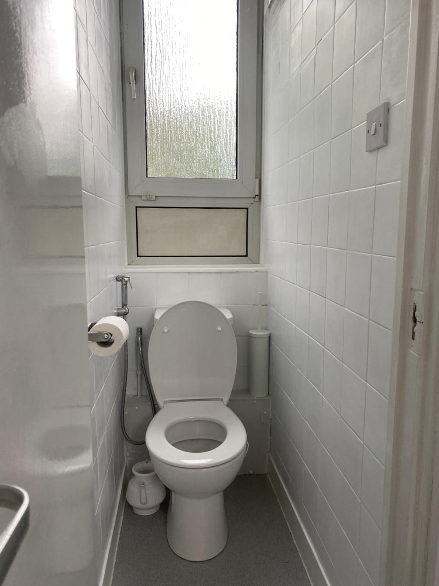 Luxury 3 Bedroom Flat With Garden London