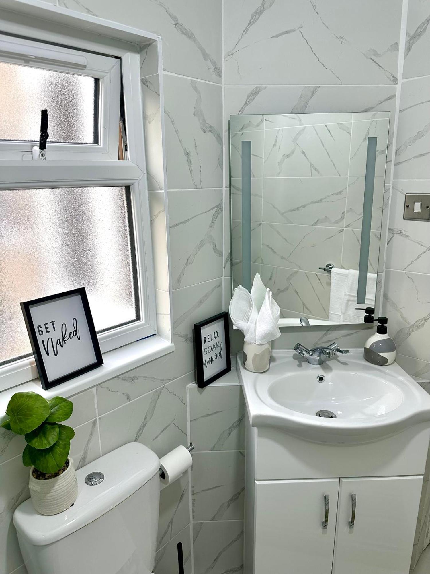 Luxe 4br Retreat Rum i privatbostad London