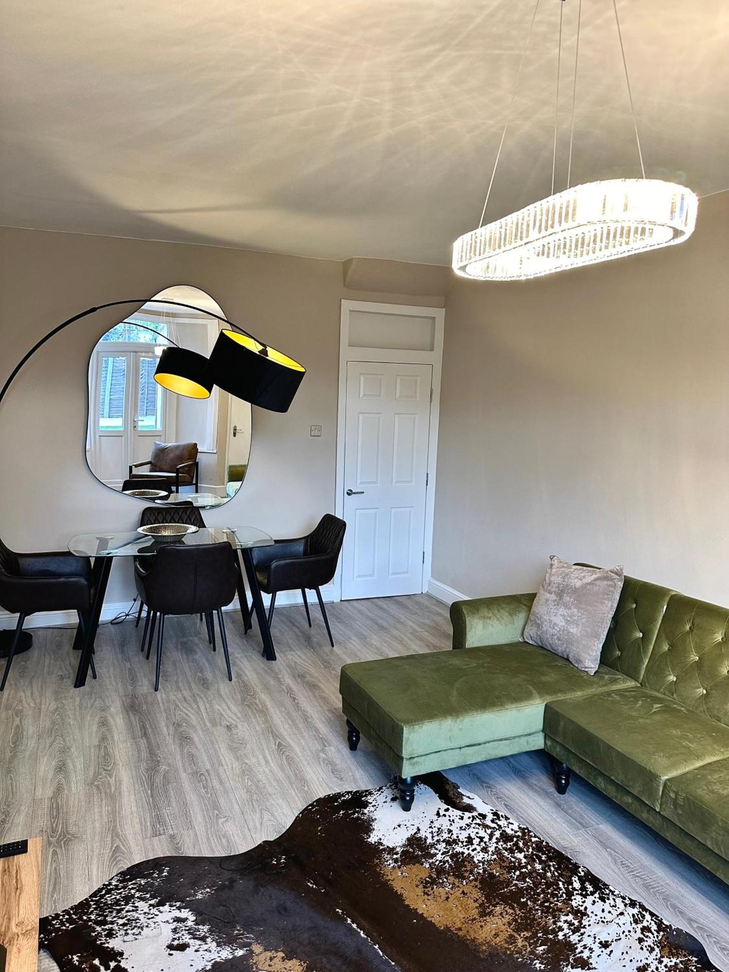 Luxe 4br Retreat Rum i privatbostad London