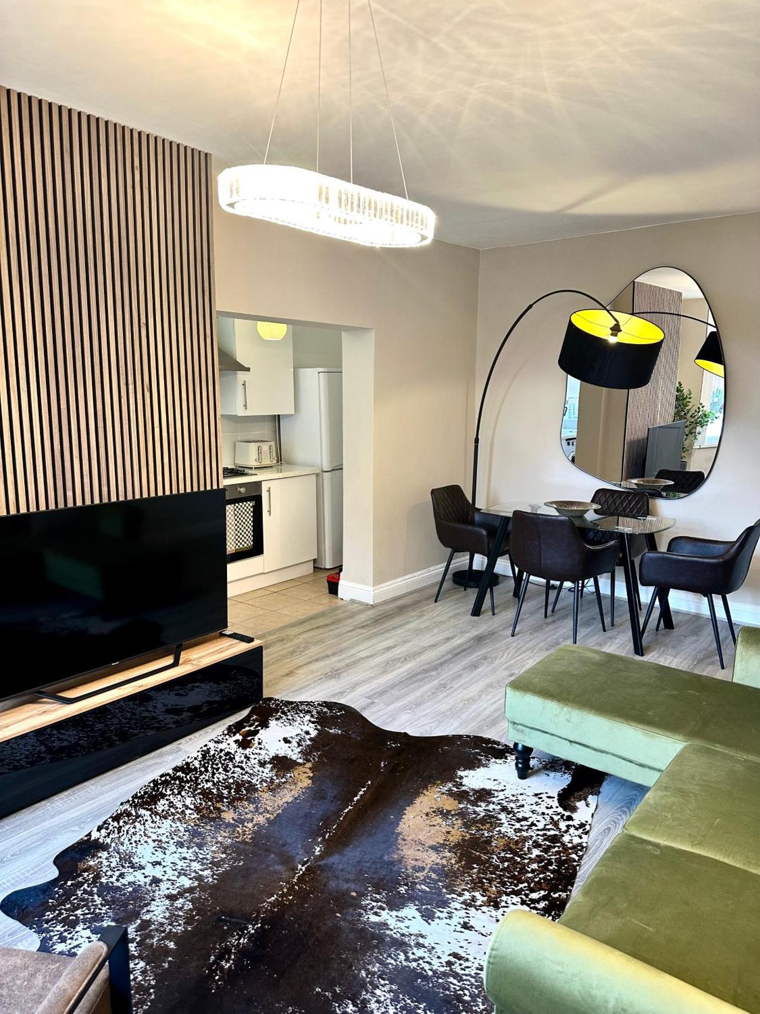 Luxe 4br Retreat Rum i privatbostad