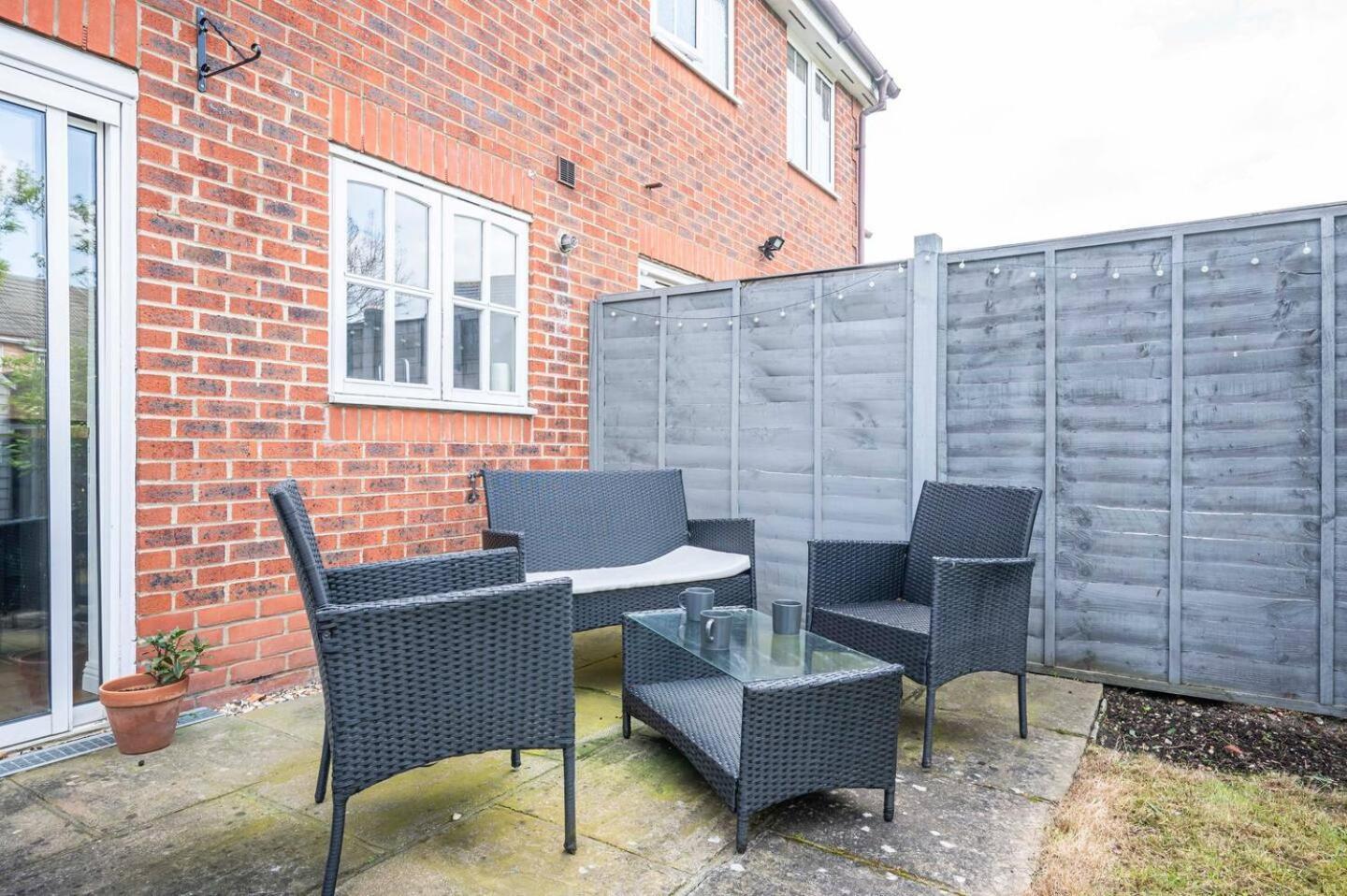 Greenwich House 10 Mins To O2 - Free Parking Pass The Keys Holiday home
