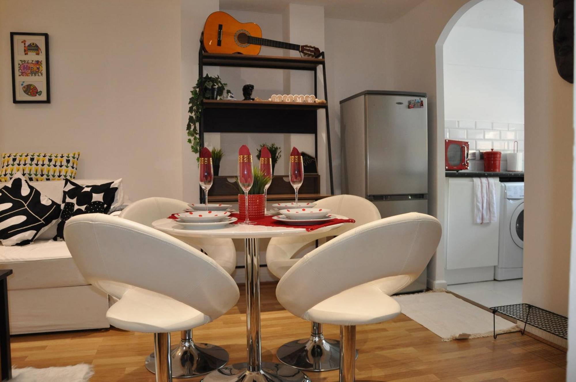 Modern Ground Floor In Canary Wharf, Free Parking Leilighet *