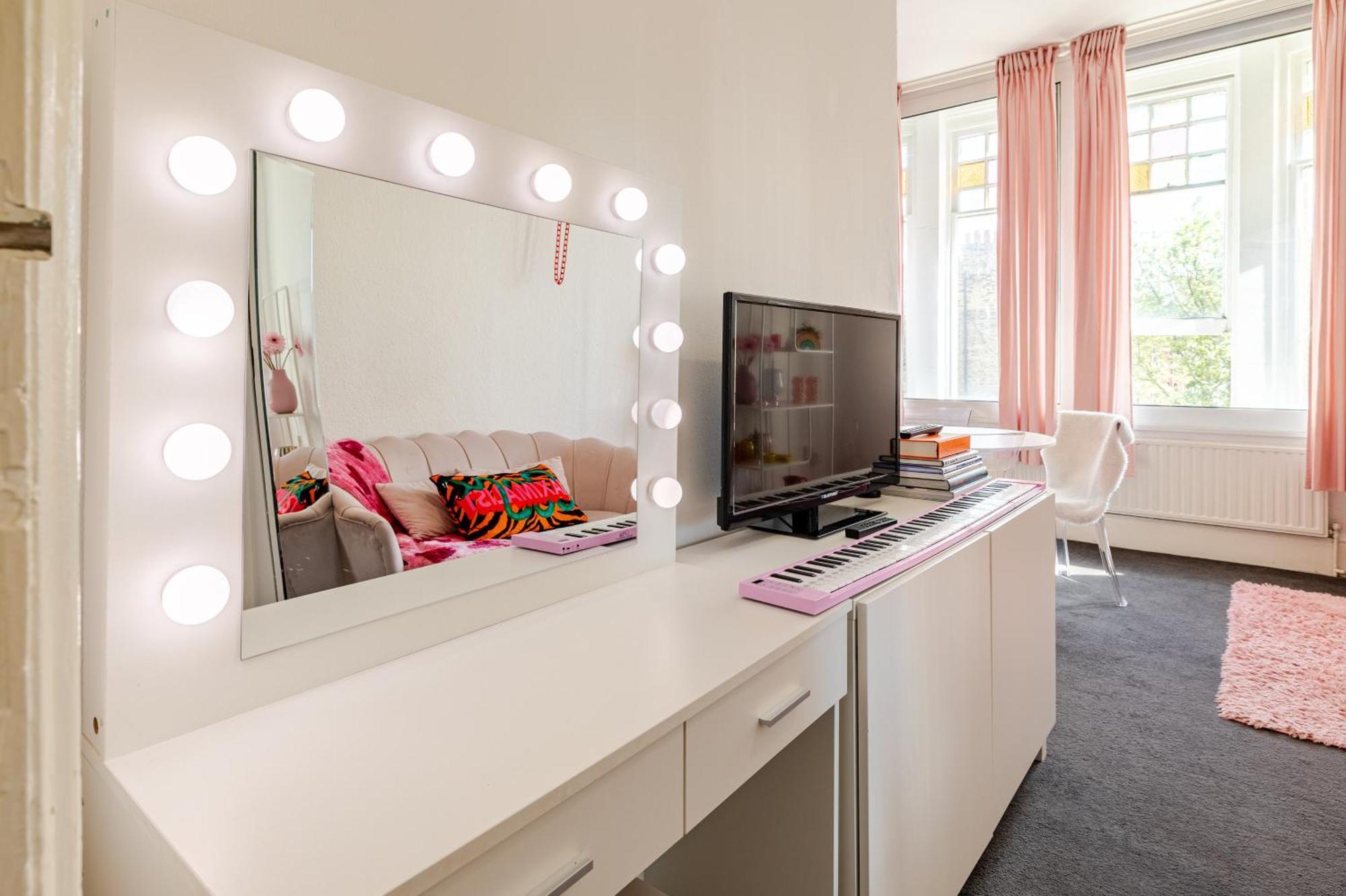Barbies Dream Flat Appartamento Londra