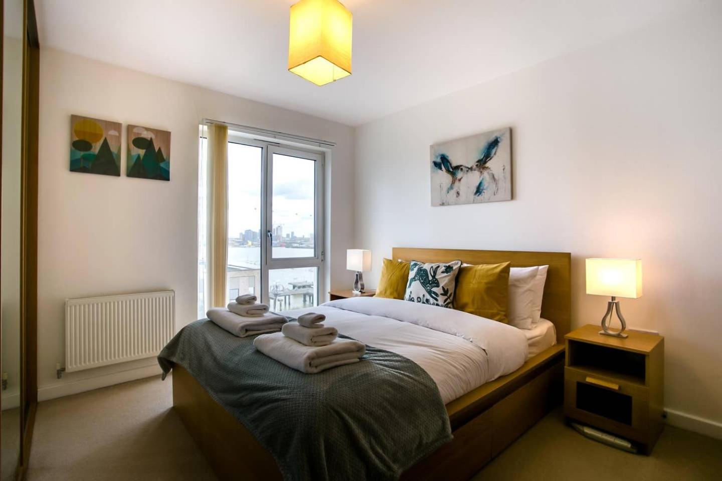 Lägenhet Guestready - Comfort By The Thames, W/ Balcony London