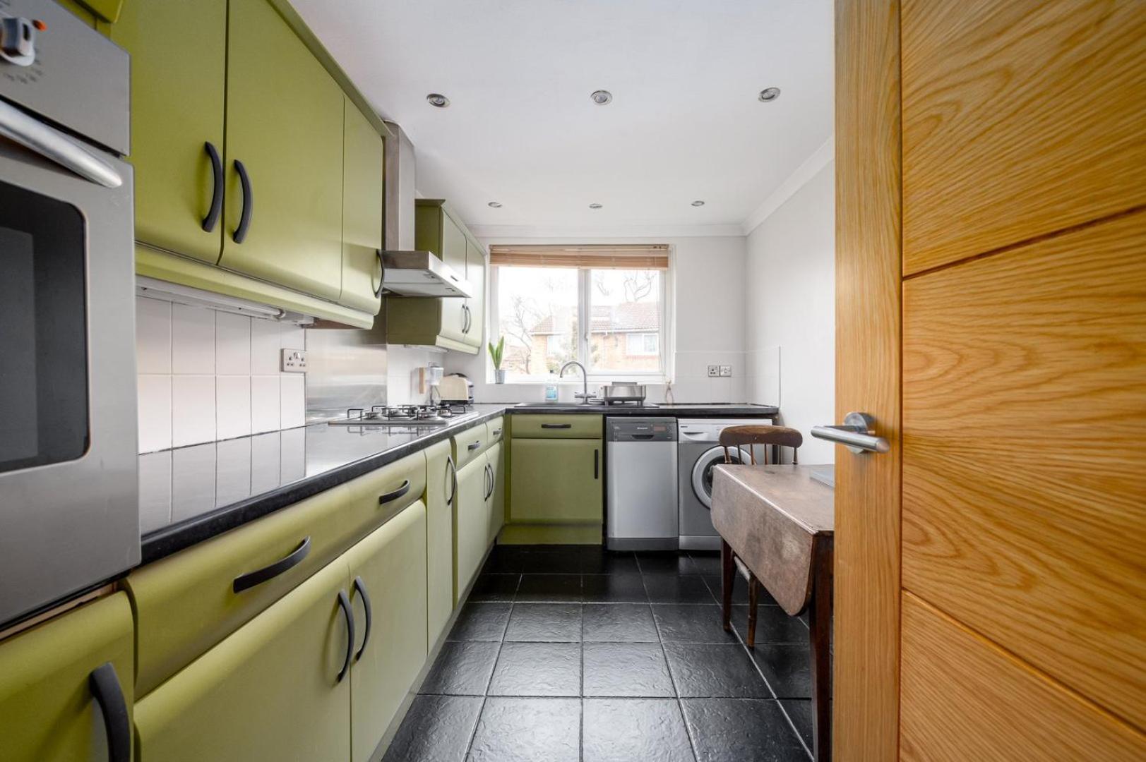 Lejlighed Guestready - Cosy Nest With Balcony In *