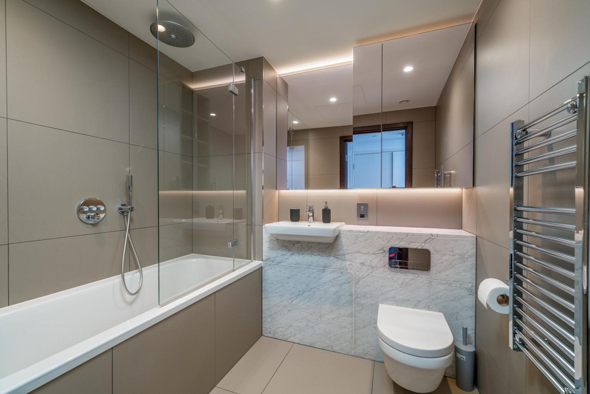 Luxury 1 Bed In Tower Hill Appartement *