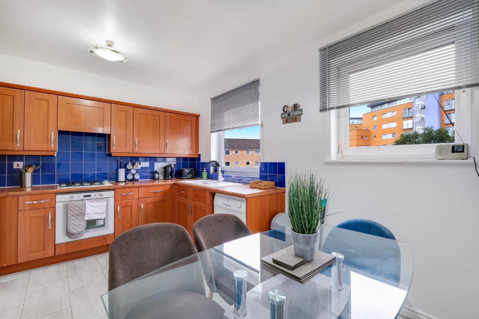 Mannys - & Cozy 4bed Diamond