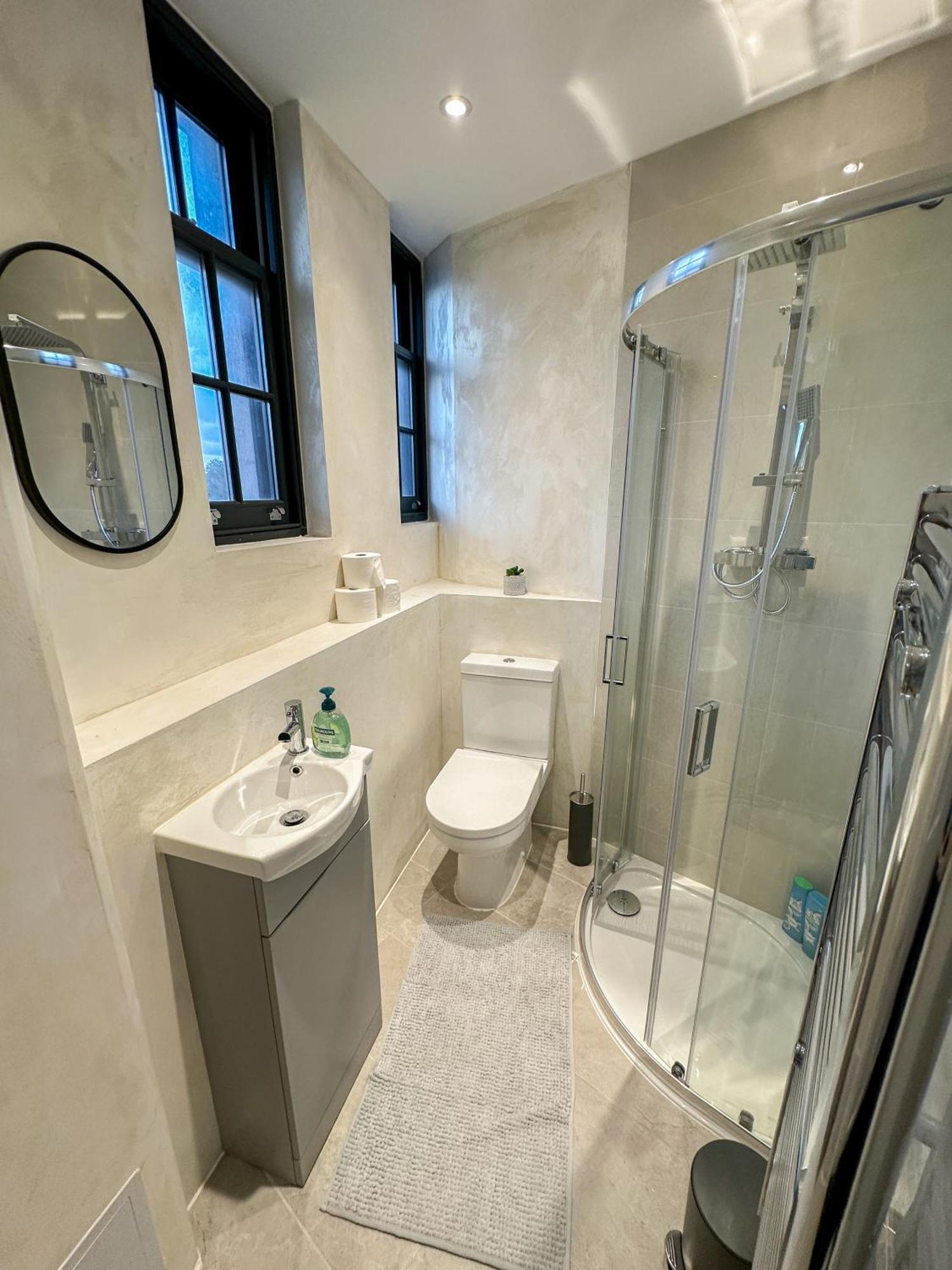 1-bedroom In Shoreditch, Old Street, Hoxton Apartment London