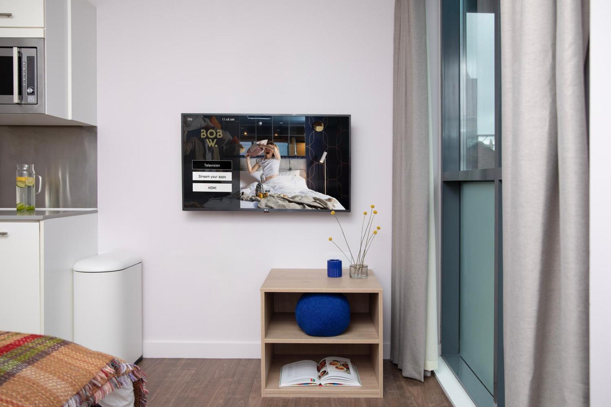 Apartment Bob W Tower Hill Residences London