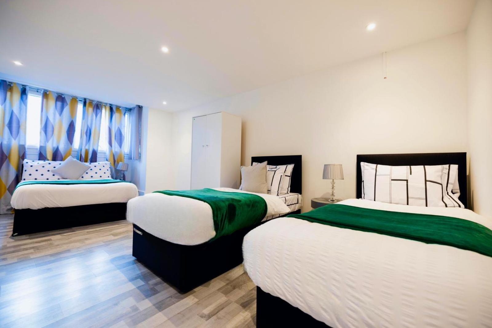 2 Bedrooms-6guests-veryspacious-freeparking-wifi London