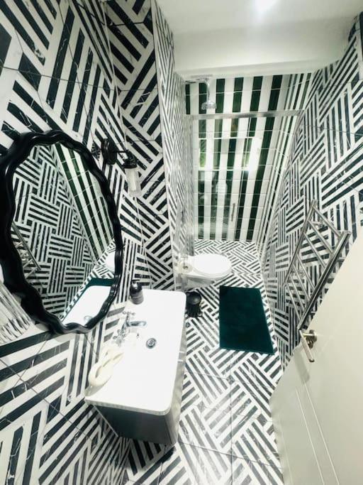 99 Apartment, Trendy Location D Apartment