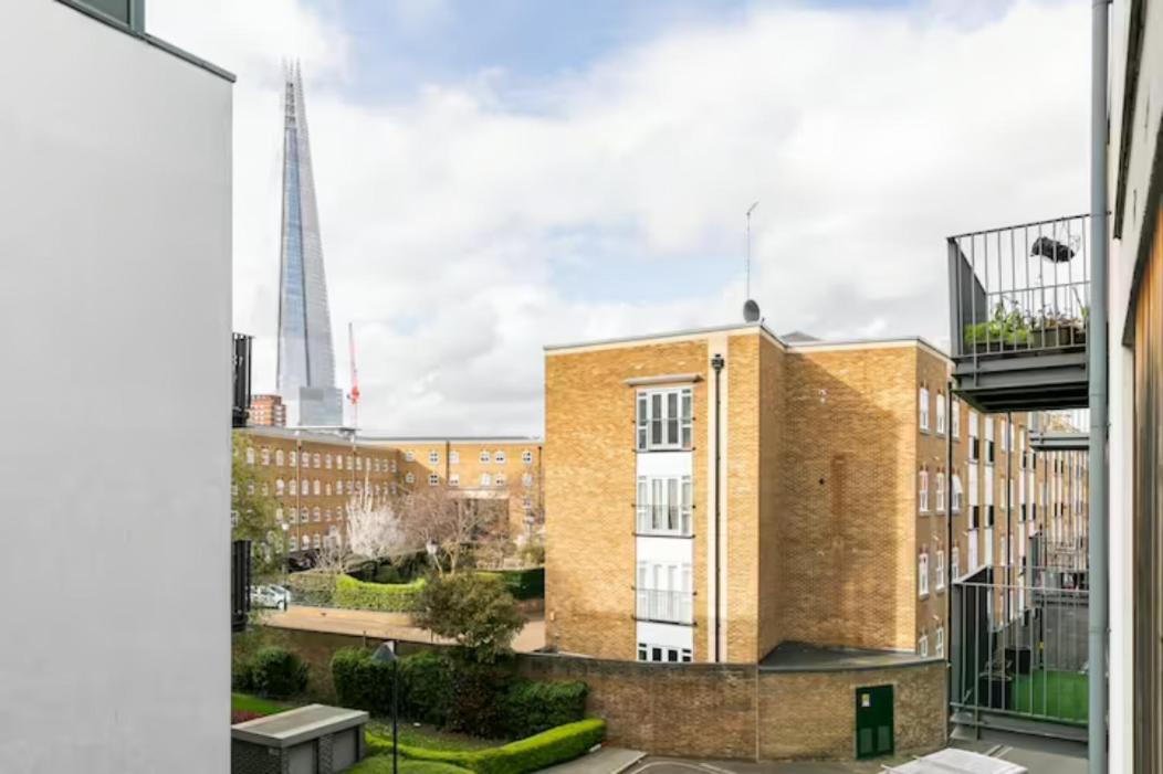 Spacious Air-conditioned Double With Workspace Séjour chez l'habitant Londres