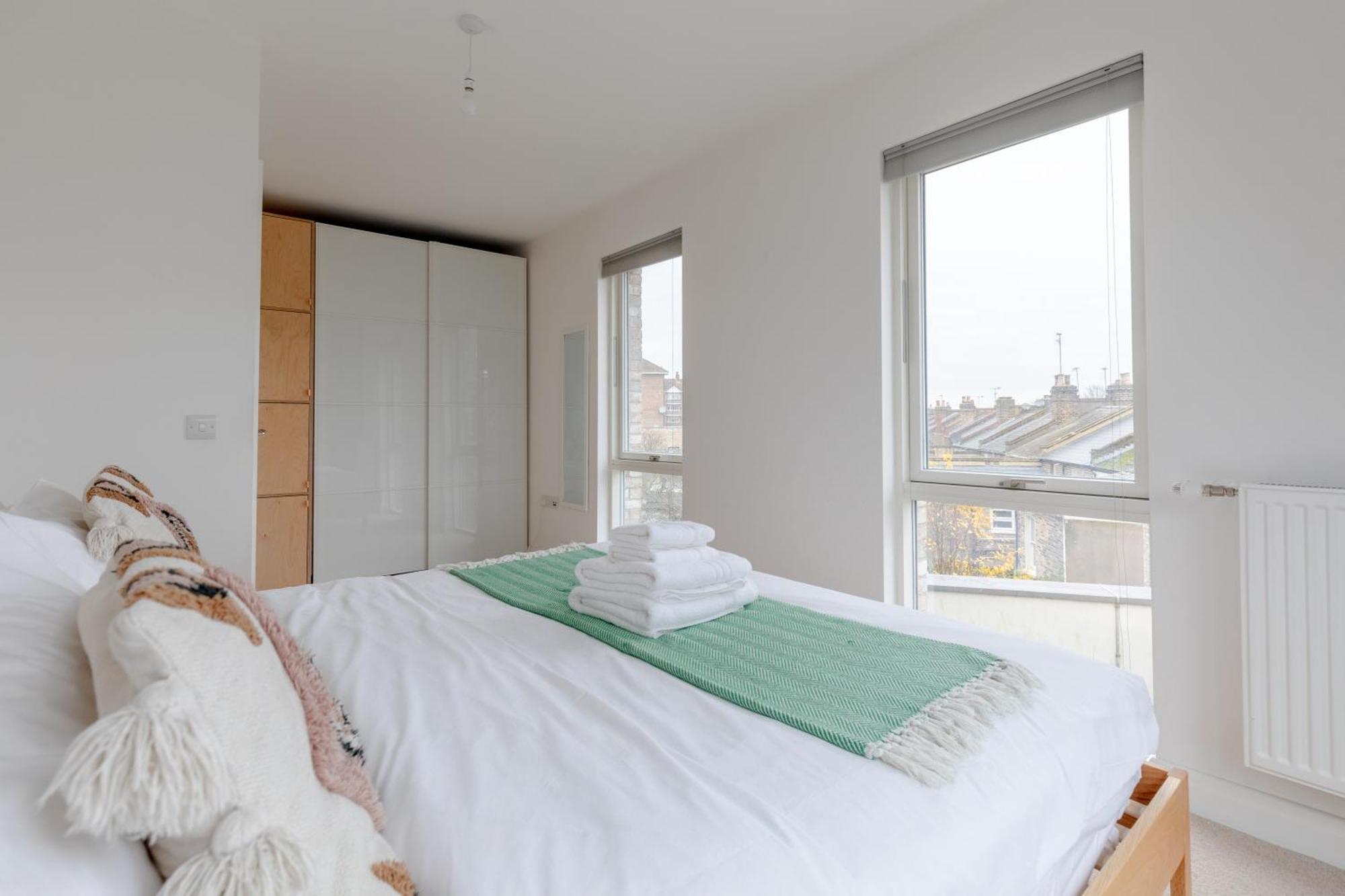 Lejlighed & Modern 1bd Flat With Balcony Hackney!
