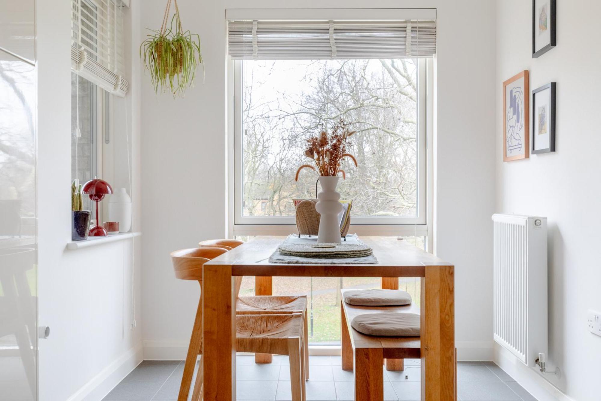 & Modern 1bd Flat With Balcony Hackney! Lejlighed London