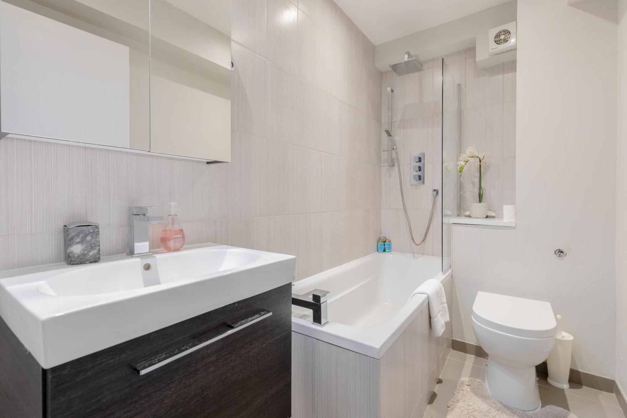 Apartment Chic High-end 1bd Flat - Near Borough Market! London