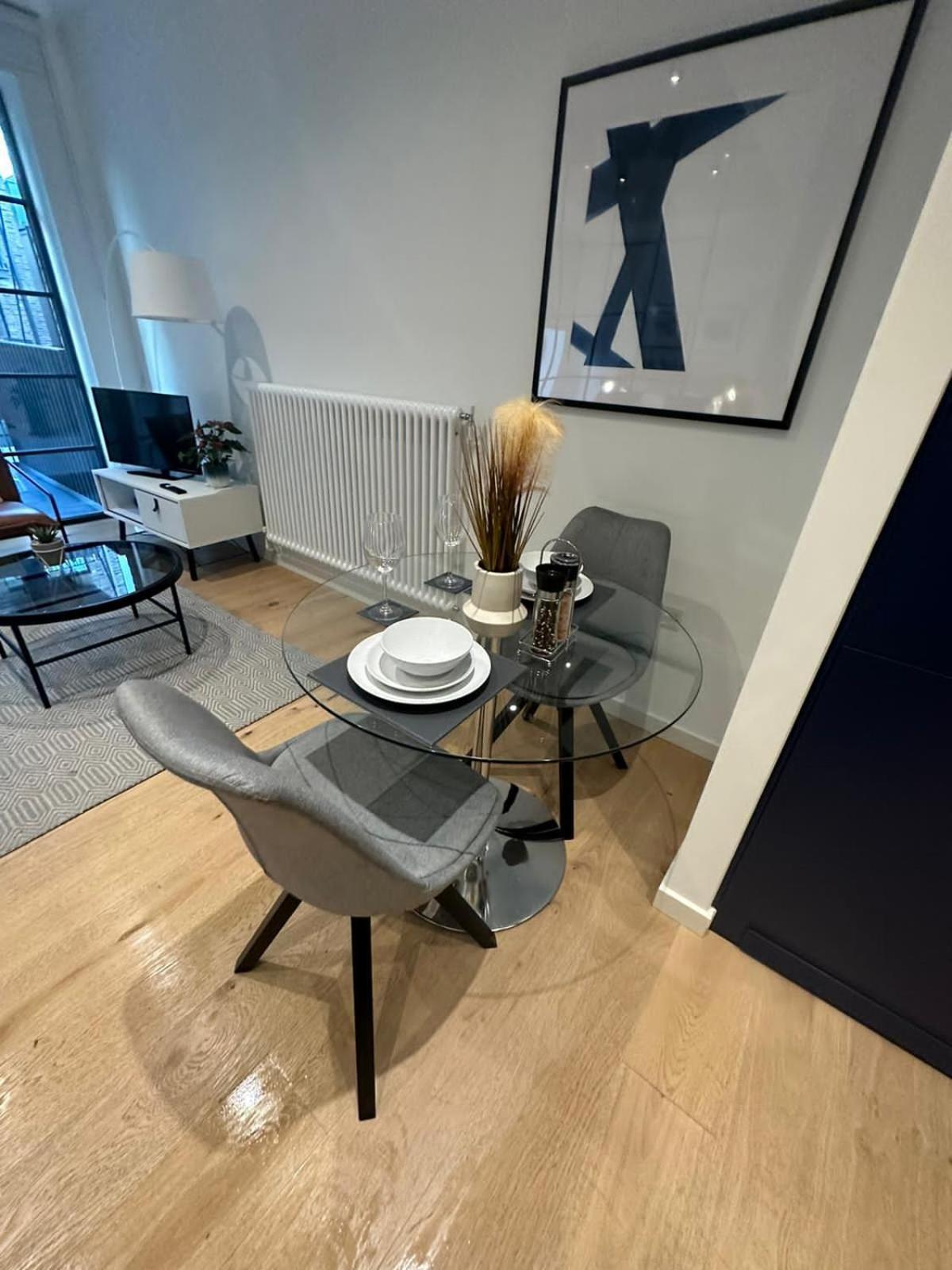 Luxury Apartment-business-relocation-canary Wharf * Londen