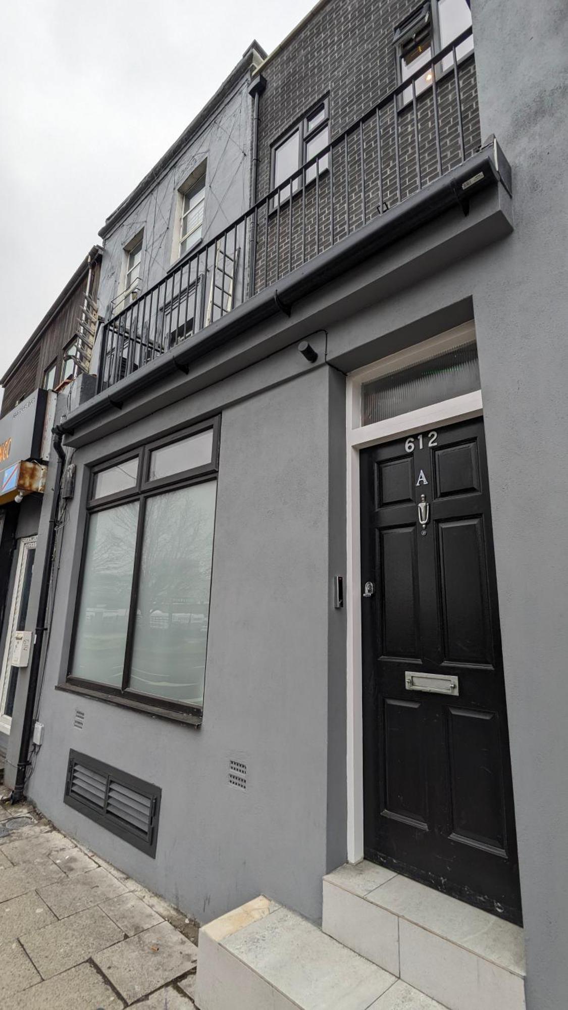 Innit Townhouse Apartment London