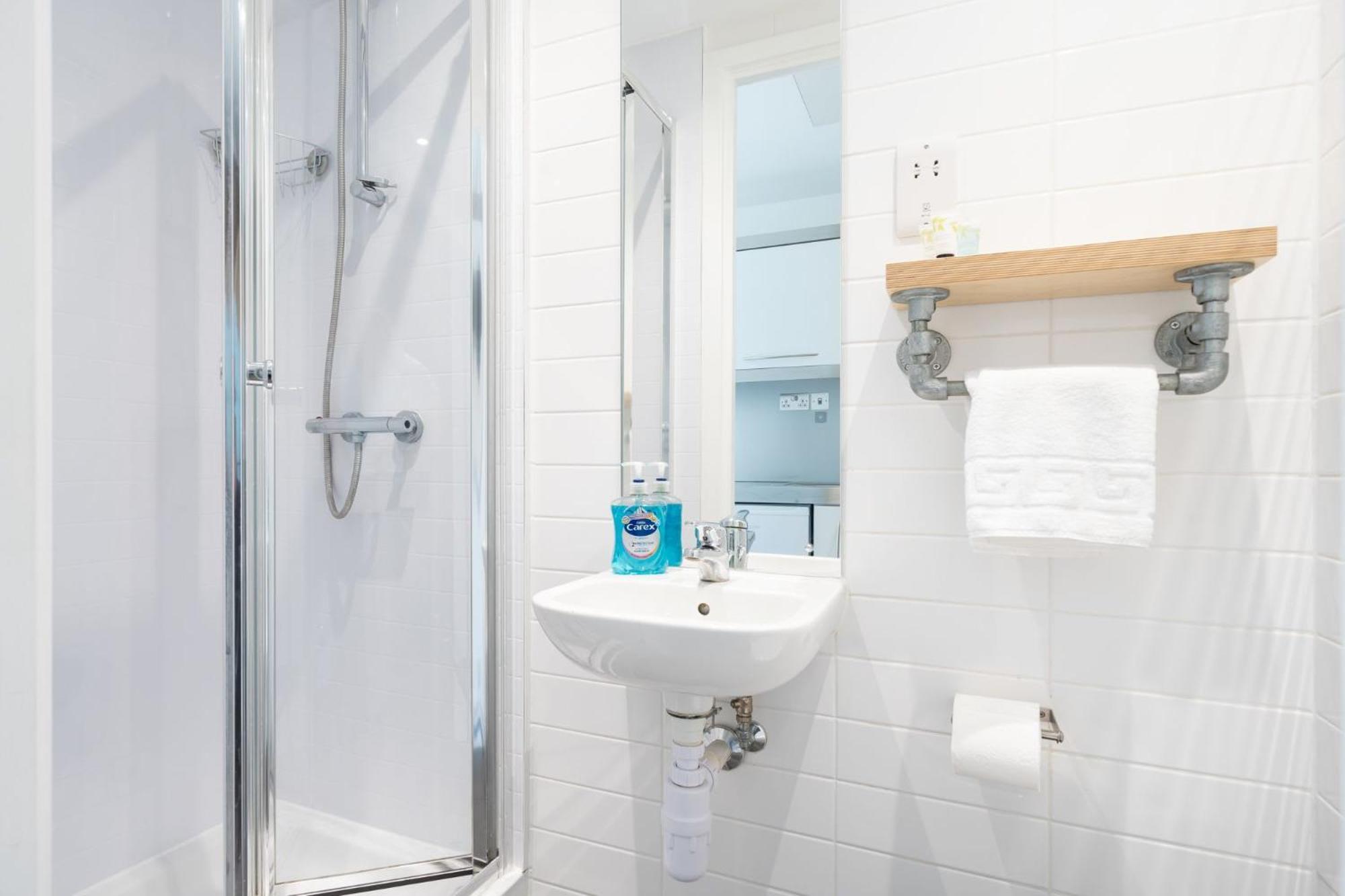 Comfortable And At Chapter Spitalfields In Leilighet