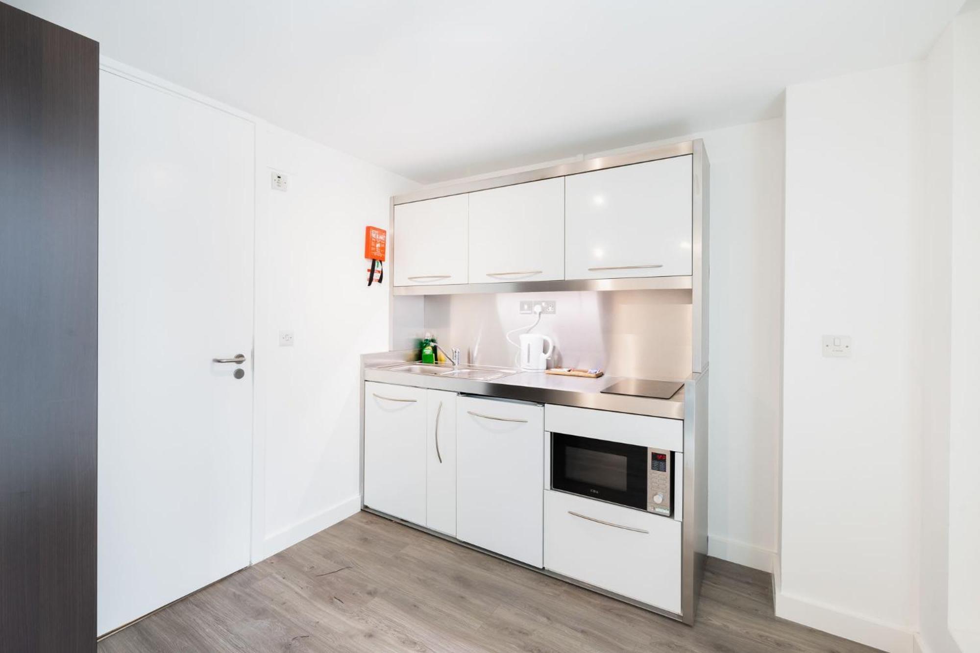Comfortable And At Chapter Spitalfields In Leilighet