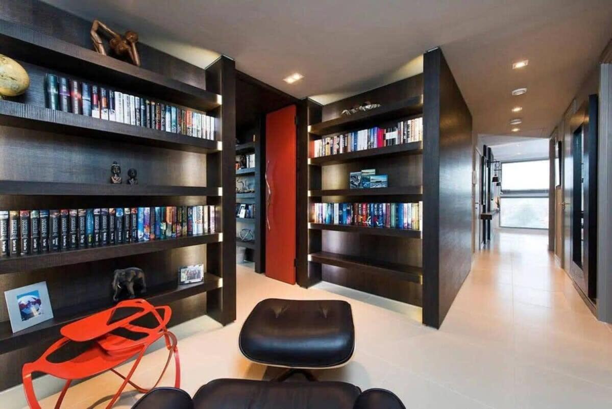 Appartement Penthouse In The Heart Of