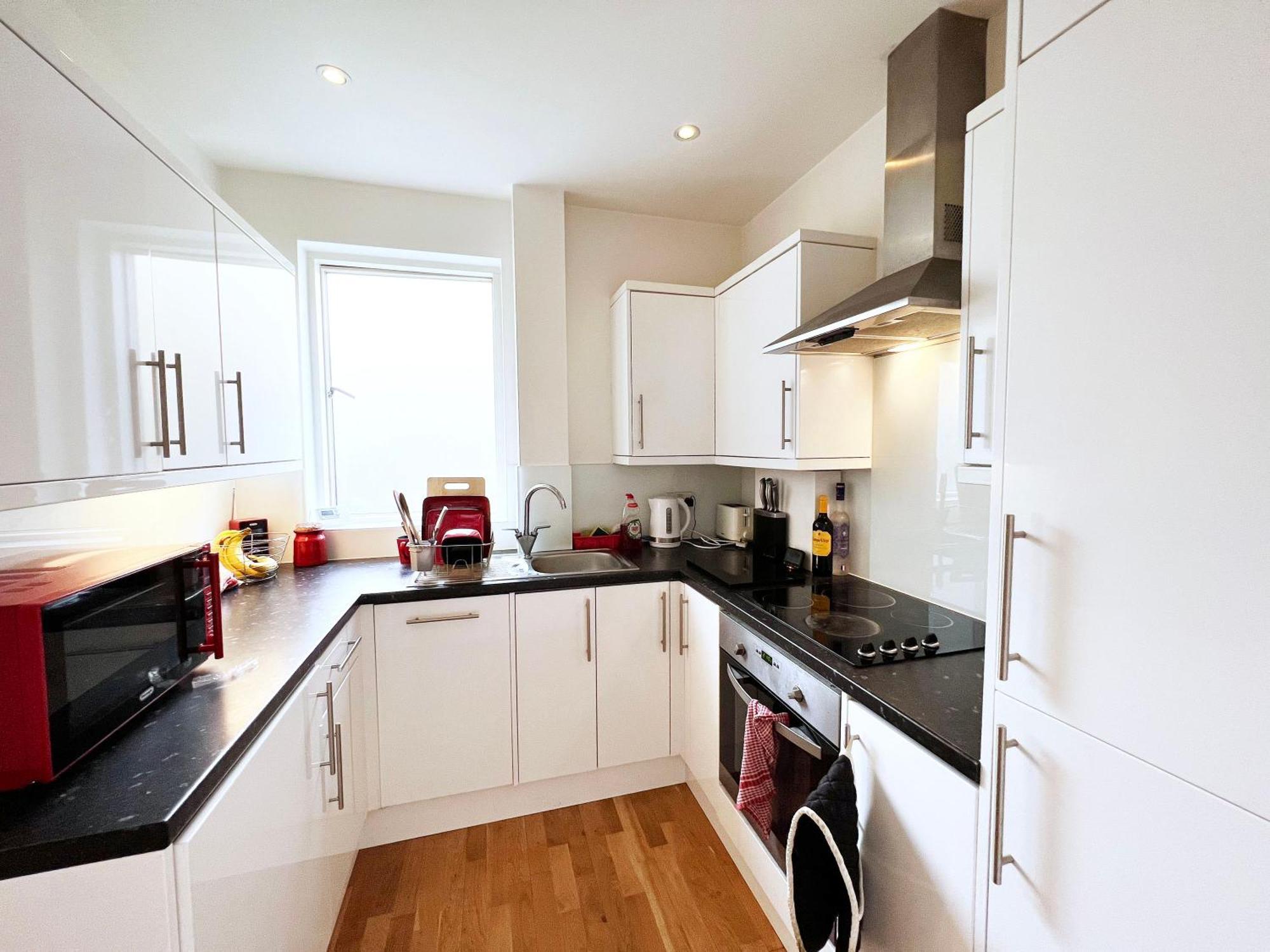 Bedroom 1, Queens Road Homestay London