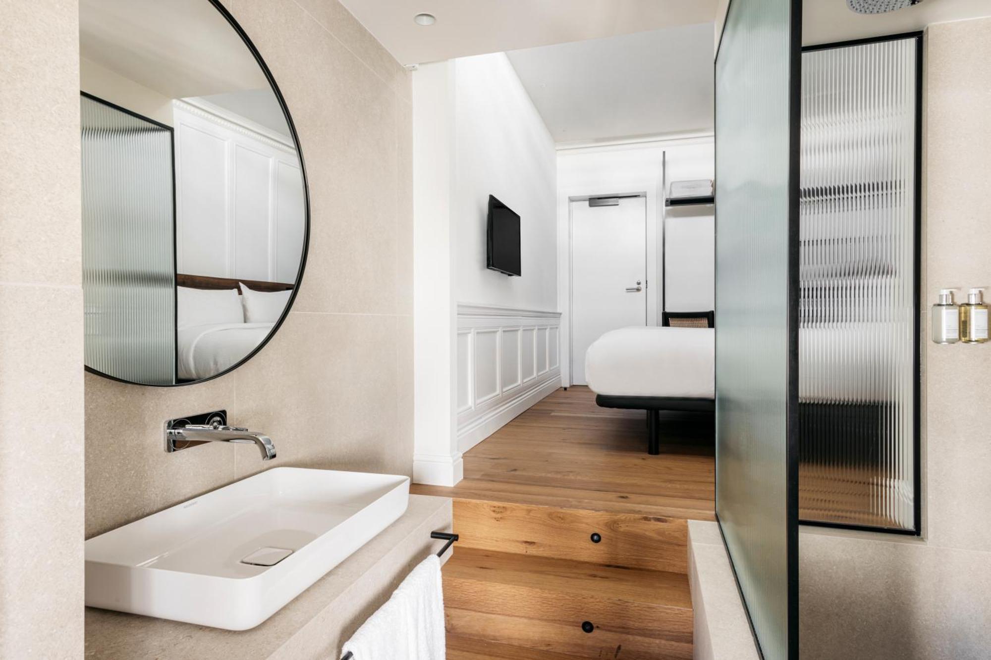 The Caesar Hotell 4*